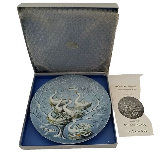 Haviland The 12 Days of Christmas 6 Geese a Laying Plate Original Box 8.25" - Picture 2 of 14